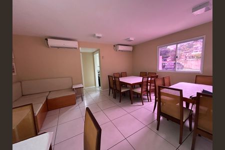 Apartamento à venda com 53m², 2 quartos e 1 vagaÁrea comum - Salão de festas