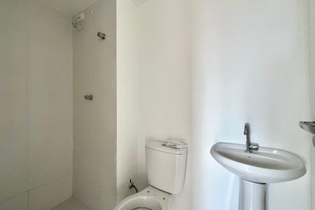 Apartamento para alugar com 40m², 2 quartos e sem vagaBanheiro