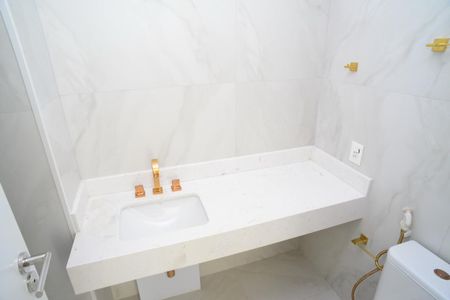 Apartamento à venda com 200m², 2 quartos e sem vagaBanheiro Suíte 2