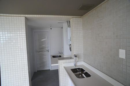 Apartamento à venda com 200m², 2 quartos e sem vagaEspaço Gourmet
