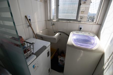 Apartamento à venda com 56m², 2 quartos e 1 vaga Apartamento à venda com 56m², 2 quartos e 1 vagaÁrea de serviço