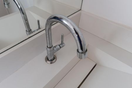 Banheiro de kitnet/studio à venda com 1 quarto, 29m² em Santana, São Paulo