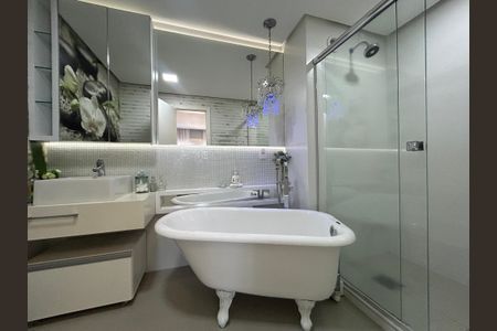 Apartamento para alugar com 110m², 3 quartos e 3 vagas Apartamento para alugar com 110m², 3 quartos e 3 vagasBanheiro 3