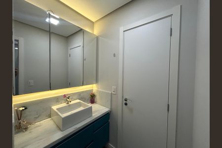 Apartamento para alugar com 110m², 3 quartos e 3 vagas Apartamento para alugar com 110m², 3 quartos e 3 vagasBanheiro