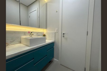 Apartamento para alugar com 110m², 3 quartos e 3 vagas Apartamento para alugar com 110m², 3 quartos e 3 vagasBanheiro