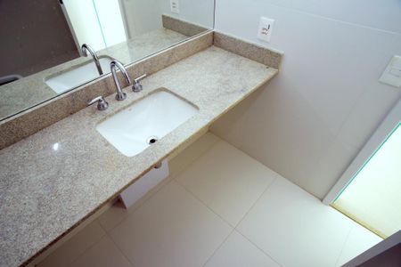 Apartamento à venda com 200m², 3 quartos e 2 vagasBanheiro Suíte Principal