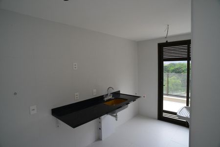 Apartamento à venda com 200m², 3 quartos e 2 vagasCozinha