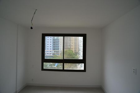 Apartamento à venda com 200m², 3 quartos e 2 vagasSuíte Principal