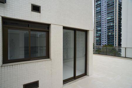 Apartamento à venda com 200m², 3 quartos e 2 vagasTerraço