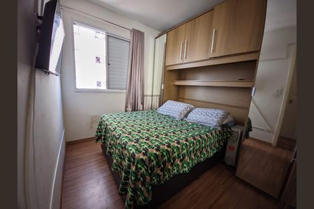 Apartamento à venda com 2 quartos, 50m² em Vila Carmosina, São Paulo