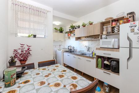 Apartamento à venda com 50m², 2 quartos e 1 vaga Apartamento à venda com 50m², 2 quartos e 1 vagaCozinha e Área de Serviço