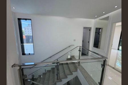 Foto 08 de casa à venda com 4 quartos, 343m² em Ouro Preto, Belo Horizonte