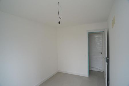 Apartamento para alugar com 200m², 3 quartos e 2 vagas Apartamento para alugar com 200m², 3 quartos e 2 vagasQuarto 1