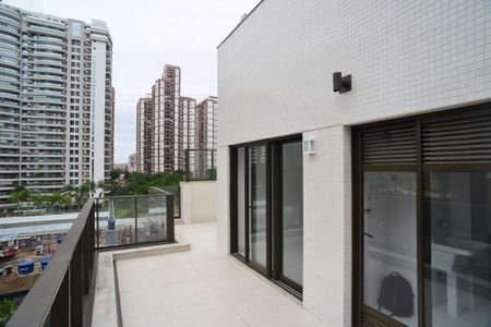 Apartamento para alugar com 200m², 3 quartos e 2 vagas Apartamento para alugar com 200m², 3 quartos e 2 vagasTerraço