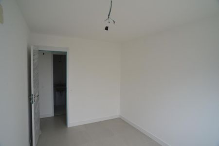 Apartamento para alugar com 200m², 3 quartos e 2 vagas Apartamento para alugar com 200m², 3 quartos e 2 vagasQuarto 2