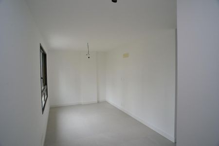 Apartamento para alugar com 200m², 3 quartos e 2 vagas Apartamento para alugar com 200m², 3 quartos e 2 vagasSuíte
