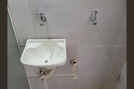 Banheiro de kitnet/studio à venda com 1 quarto, 33m² em Bela Vista, São Paulo