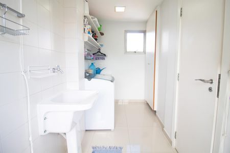 Apartamento à venda com 100m², 1 quarto e 1 vagaÁrea de serviço