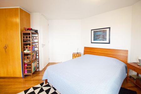 Apartamento à venda com 100m², 1 quarto e 1 vagaSuíte