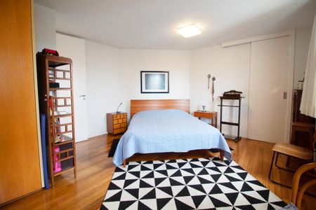 Apartamento à venda com 100m², 1 quarto e 1 vagaSuíte