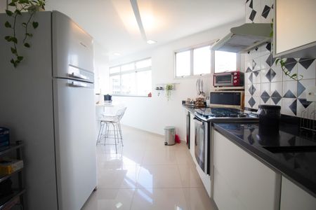 Apartamento à venda com 100m², 1 quarto e 1 vagaCozinha