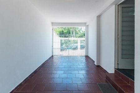 Casa para alugar com 178m², 3 quartos e 3 vagasEntrada