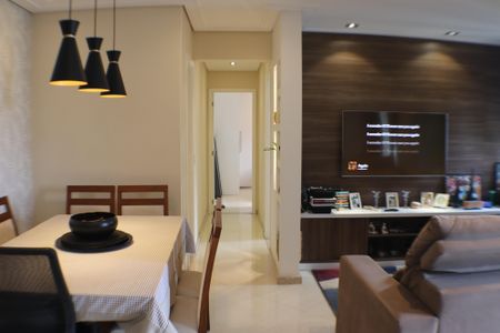 Apartamento para alugar com 74m², 2 quartos e 1 vagaSala