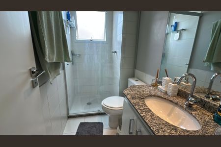 Apartamento para alugar com 74m², 2 quartos e 1 vagaBanheiro