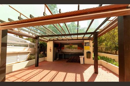 Apartamento para alugar com 74m², 2 quartos e 1 vagaÁrea comum - Churrasqueira