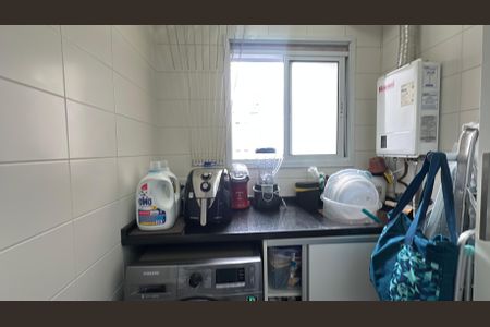 Apartamento para alugar com 74m², 2 quartos e 1 vagaÁrea de Serviço