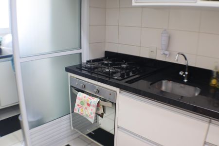 Apartamento para alugar com 74m², 2 quartos e 1 vagaCozinha
