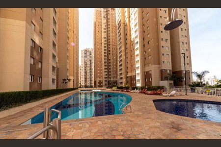 Apartamento para alugar com 74m², 2 quartos e 1 vagaÁrea comum - Piscina