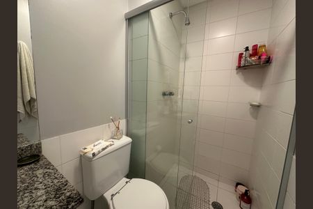 Apartamento para alugar com 74m², 2 quartos e 1 vagaBanheiro da Suíbte