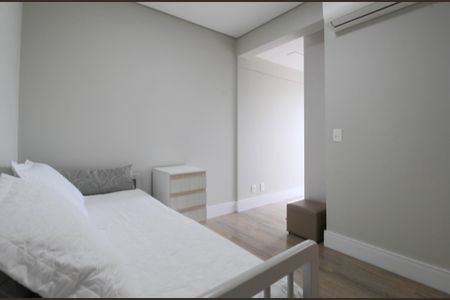 Apartamento à venda com 200m², 3 quartos e 5 vagasSuíte 3