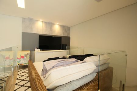 Apartamento à venda com 200m², 3 quartos e 5 vagasMezanino