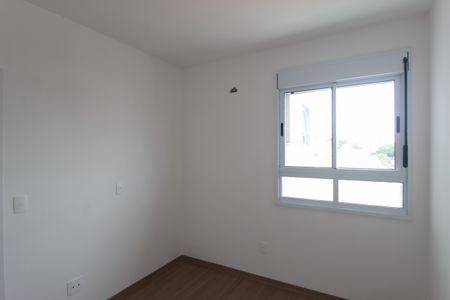 Apartamento à venda com 80m², 3 quartos e 2 vagasQuarto 2