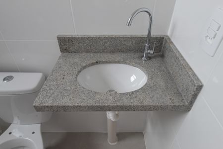 Apartamento à venda com 80m², 3 quartos e 2 vagasBanheiro da Suite