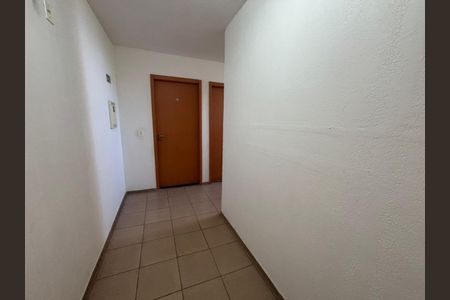 Apartamento à venda com 39m², 2 quartos e 1 vagaCorredor