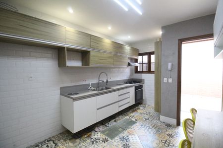 Casa de condomínio à venda com 118m², 3 quartos e 1 vagaCozinha