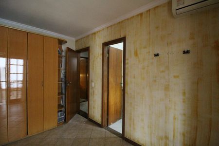 Casa de condomínio à venda com 118m², 3 quartos e 1 vagaSuíte