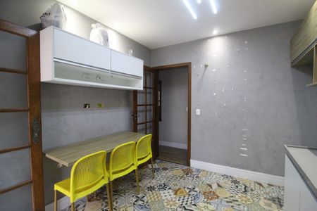 Casa de condomínio à venda com 118m², 3 quartos e 1 vagaCozinha