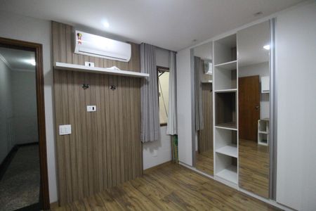 Casa de condomínio à venda com 118m², 3 quartos e 1 vagaQuarto 1