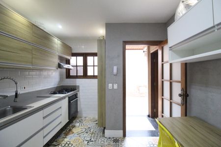 Casa de condomínio à venda com 118m², 3 quartos e 1 vagaCozinha