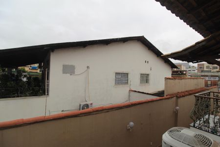 Casa de condomínio à venda com 118m², 3 quartos e 1 vagaQuarto 2 - Vista
