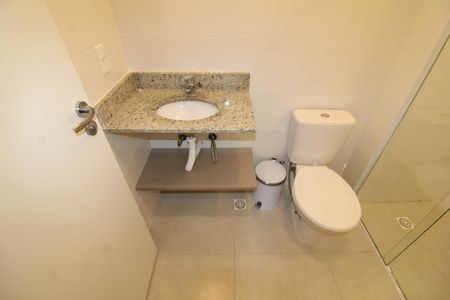 Apartamento para alugar com 55m², 2 quartos e sem vagaBanheiro