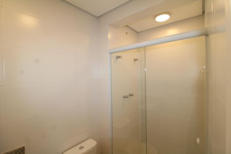 Apartamento para alugar com 55m², 2 quartos e sem vagaBanheiro