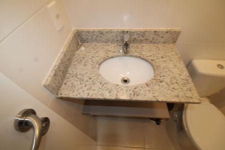 Apartamento para alugar com 55m², 2 quartos e sem vagaQuarto 2 - Banheiro