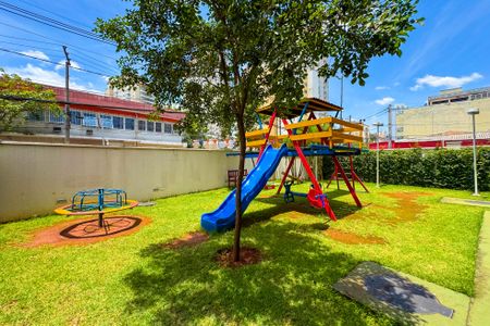 Apartamento à venda com 44m², 2 quartos e 1 vaga Apartamento à venda com 44m², 2 quartos e 1 vagaPlayground