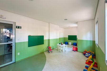 Apartamento à venda com 44m², 2 quartos e 1 vaga Apartamento à venda com 44m², 2 quartos e 1 vagaBrinquedoteca