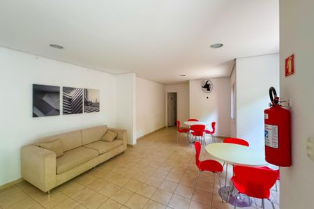 Apartamento à venda com 44m², 2 quartos e 1 vaga Apartamento à venda com 44m², 2 quartos e 1 vagaSalão de Festas